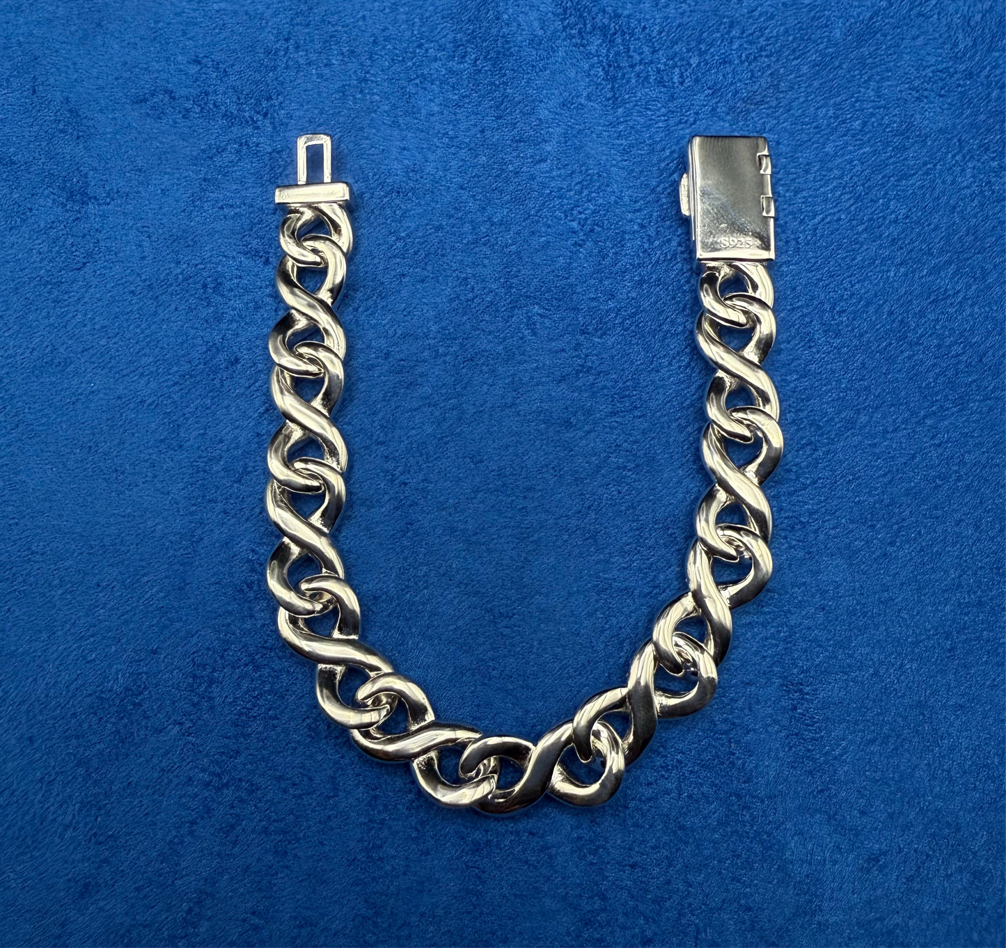 Infinity Link Bracelet 10MM