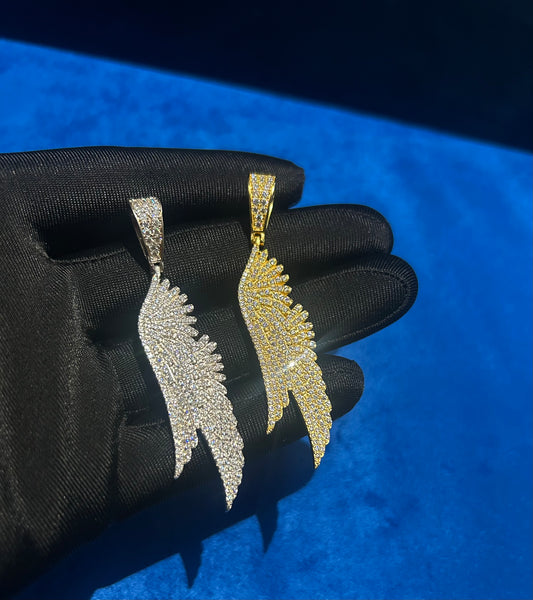 Moissanite VVS Feather Pendant