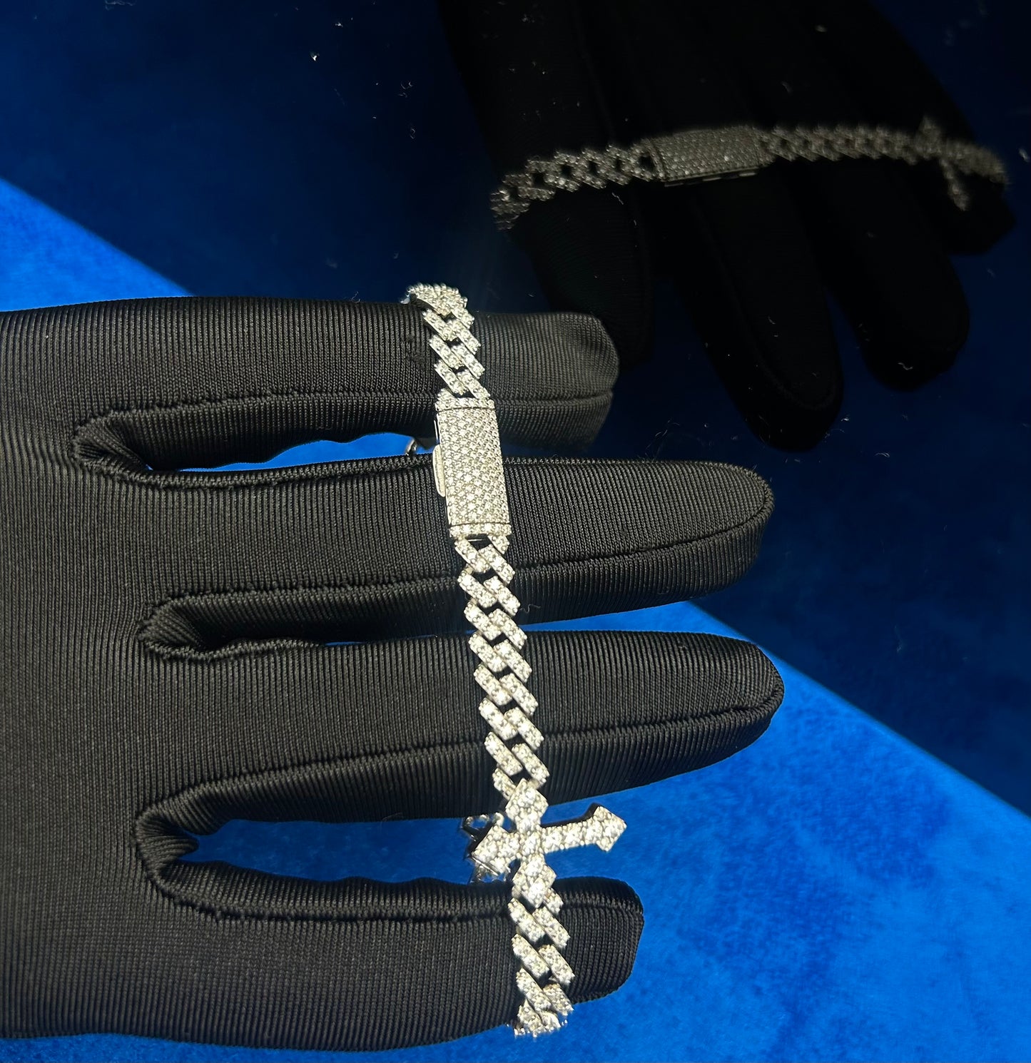 Moissanite Cuban Link Cross Bracelet 6MM